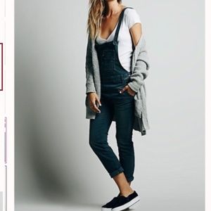 Free People Washed Denim Overalls sz 28
